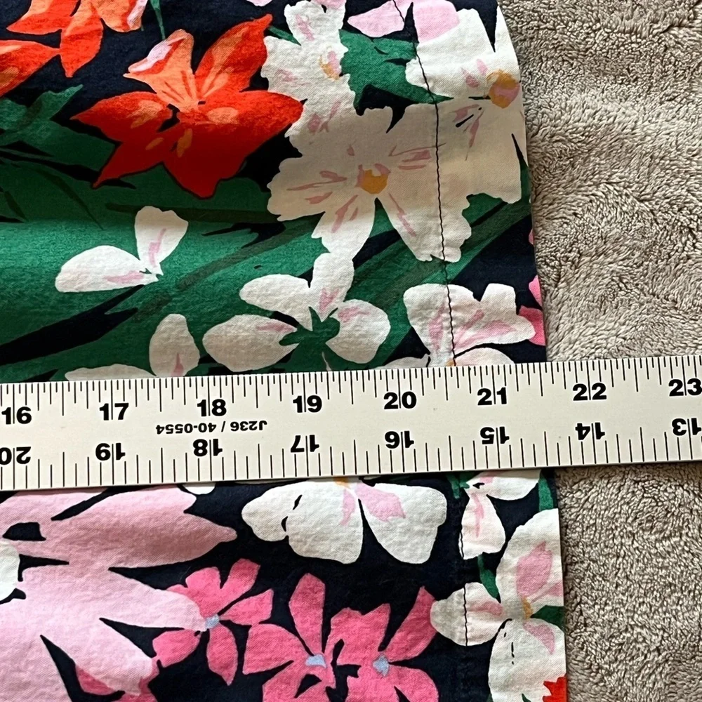 Old Navy Size Medium Floral Print Waist-Defined Puff Sleeve V-Neck Top Cotton